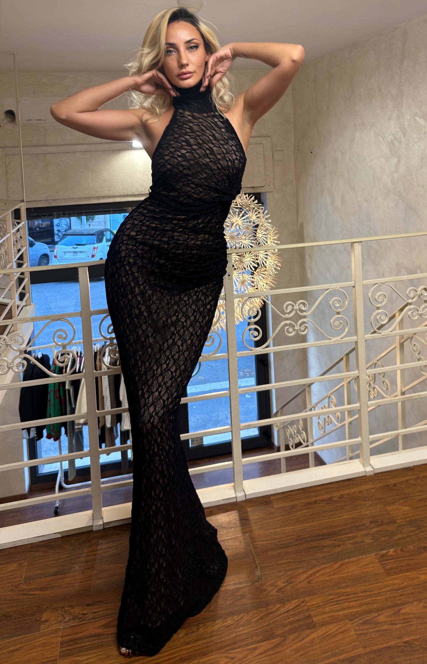 Vestito lungo in pizzo