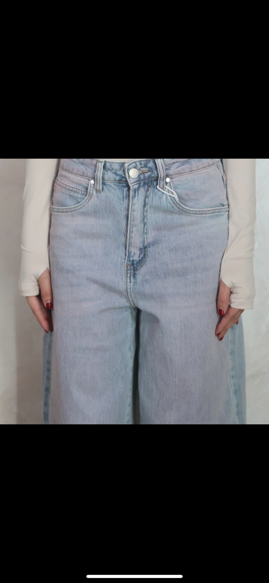 Jeans over lavaggio pink